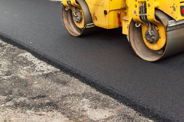 Best Driveway Paving Contractor  in Winfield, MO